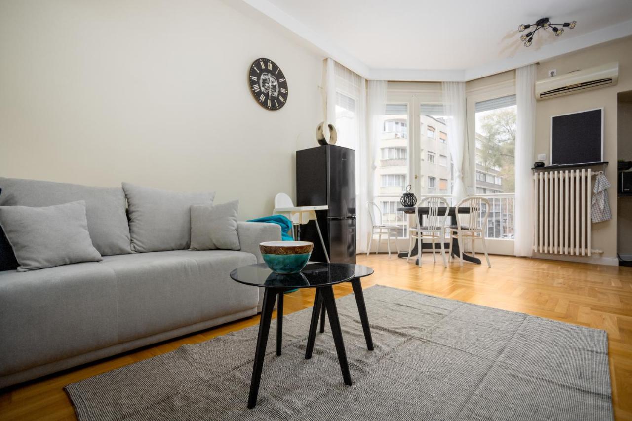 Golden Hour Apartment Budapest Exteriör bild